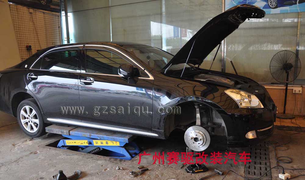 豐田皇冠升級(jí)AP5200剎車(chē)系統(tǒng)
